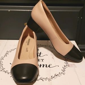 Clarks low block soft cushion heels